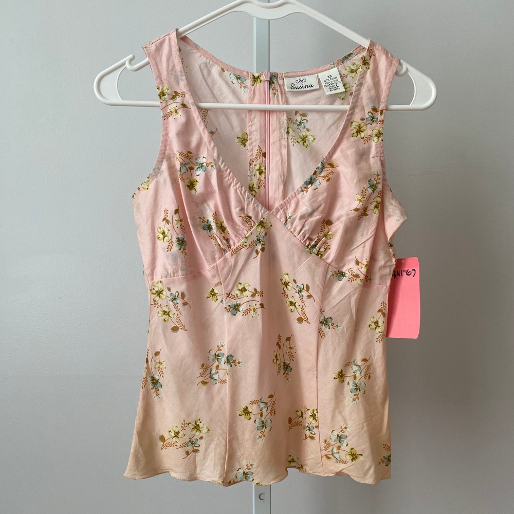 VTG Susina‎ XS Pink Floral Cotton Tank Top Bashful Flirt Coquette Cottage V-Neck